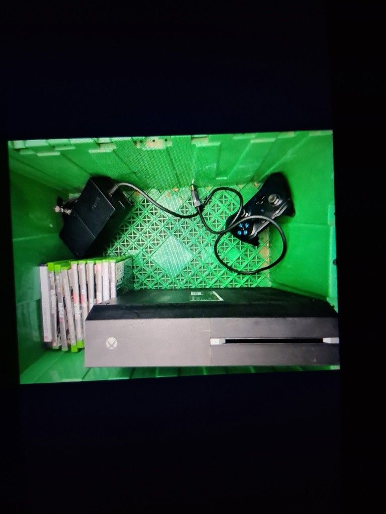 XBOX 360& TV COMBO