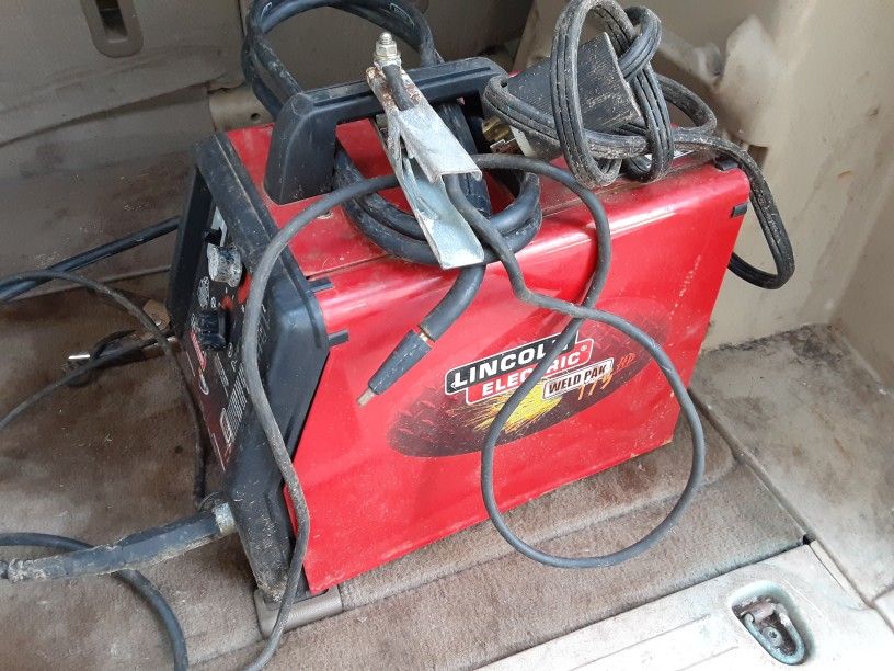 Lincoln Electric Welder 175 HD