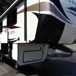 2019 Heartland Bighorn 38BH