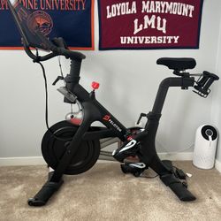 Peloton Bike (2021) 