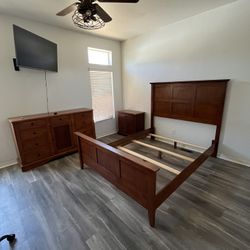 Bed frame & Dressers 