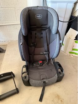 Evenflo Forward-Facing Car Seat with Cup Holders