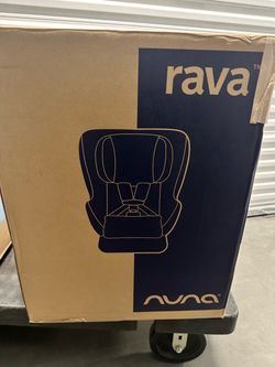 Nuna RAVA Convertible Car Seat – Polished – 2025 Model