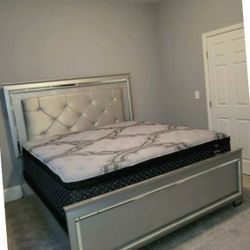 NEW MATTRESSES!! UP TO 80% OFF RETAIL