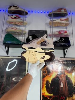 A Ma Maniére Jordan 4 WYWS DS FZ4810-200
