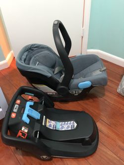 Uppababy mesa car seat