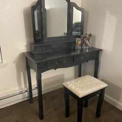 Black Makeup Vanity