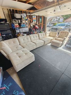 Sectional couch with chair