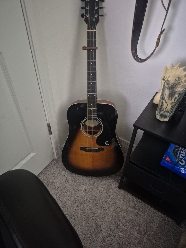 Epiphone Acoustic