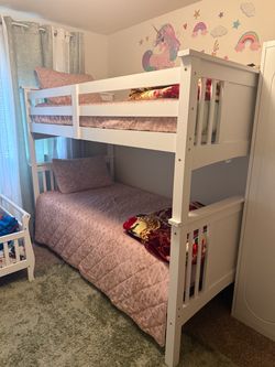 Twin bed
