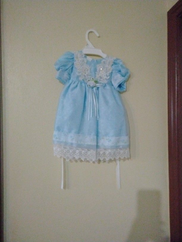 Vestido De Bebe Talla Chica /Baby Girl Small Blue Dress