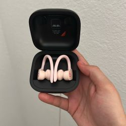Powerbeats Pro Pink