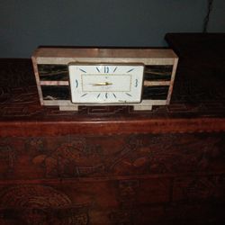 Vintage Marble Clock From The '60s Made In Japan Needs A Little Work Asking 60 Beautiful Marble 13 In Long 5 And 1/2 In Tall 3 In Wide Vintage