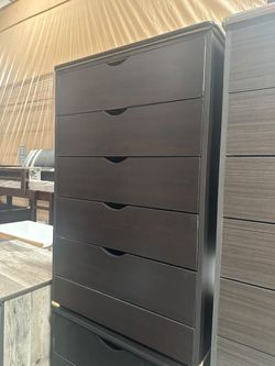 Five drawers dresser / 5 drawers drawers