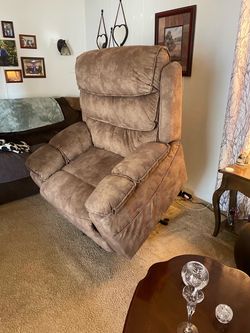 Power Lift Recliner Chair