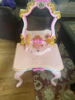 Disney Princess Vanity Out of Box