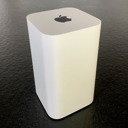 Apple AirPort Extreme Wifi router