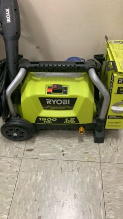 Pressure washer