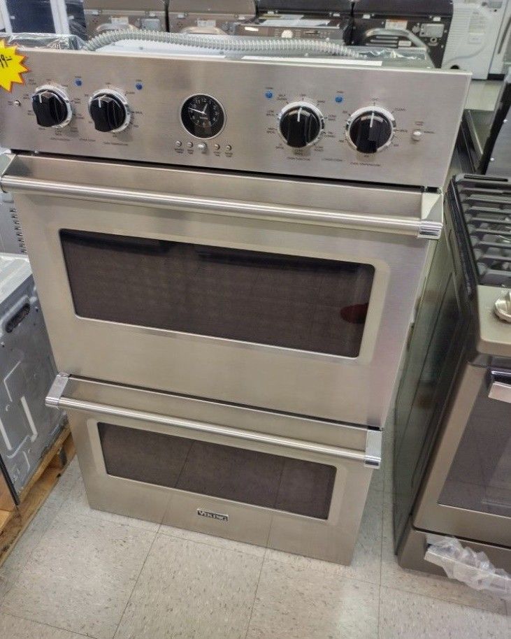 VIKING 30 INCH DOUBLE CONVECTION OVEN ITEM