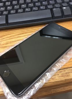 Iphone 6s plus UNLOCKED Black 16gb $350