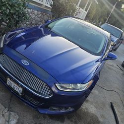 2014 Ford Fusion Hybrid SE