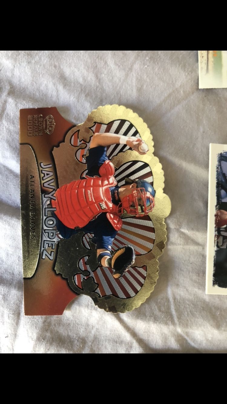 I have basically the whole late 90s to early 2000 ATLANTA BRAVES baseball cards it wouldnt let me post all of them