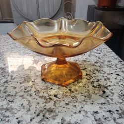 Viking Art Glass Honey Amber10 In Across