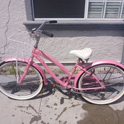 Women's 26" Pink Diamondback Della Cruz Beach Cruiser With Basket 