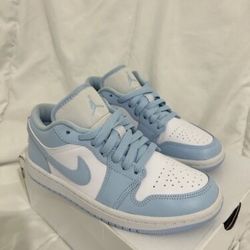 Jordan 1 Ice Blue 