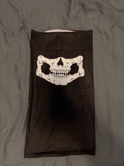 Black Skull Print Neck Gaiter Face Mask