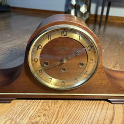 Linden  - Germany Clock