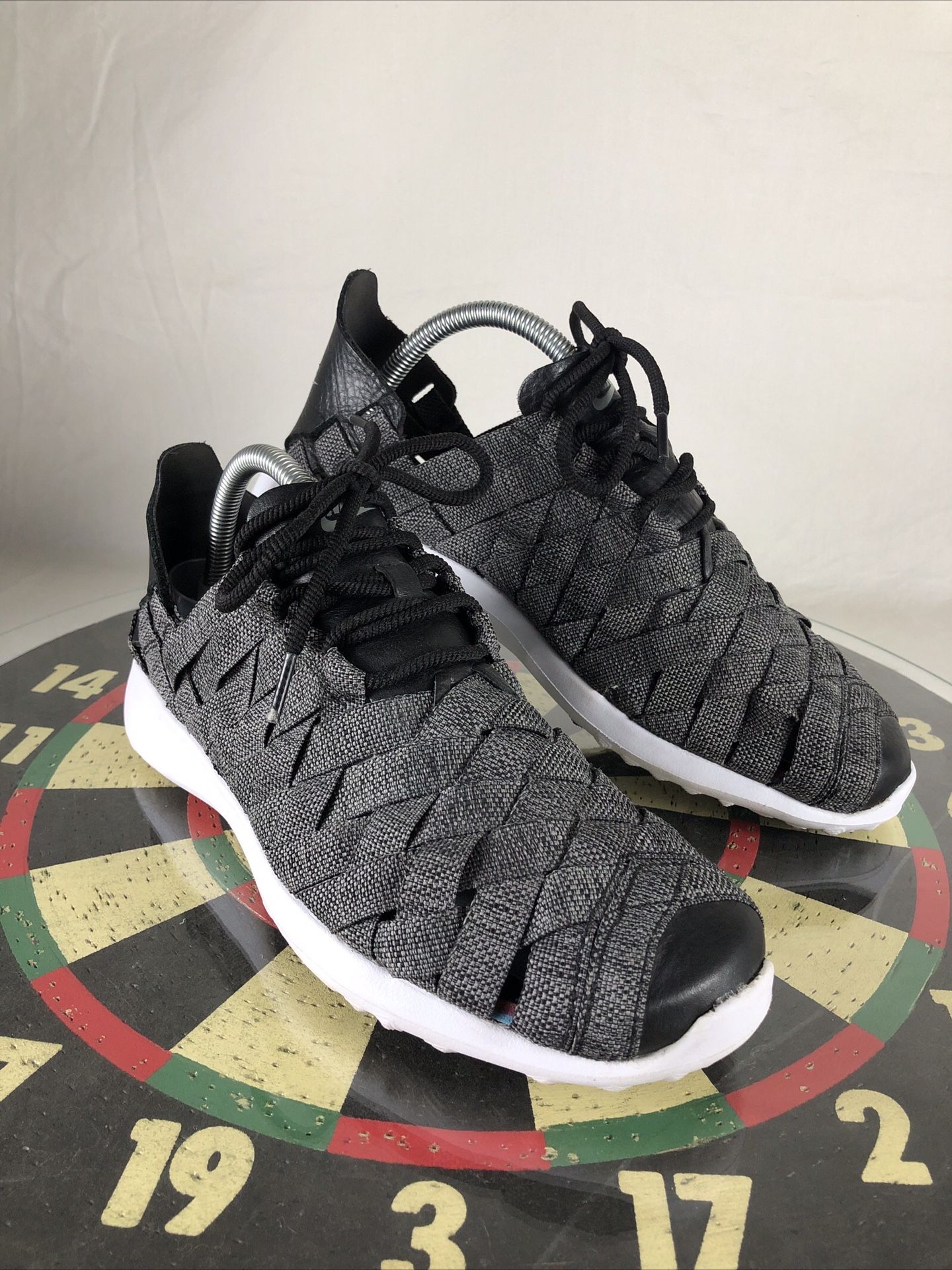 NIKE Juvenate Woven Premium Cool Grey Women 9.5 Athletic Shoe Sneaker Lace Up