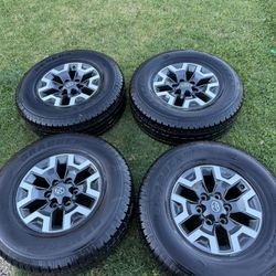 Toyota Tacoma Wheels and Tires