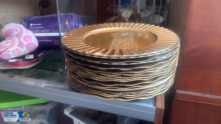 Charger plate