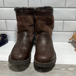UGG Australia 5790 Wrangell Leather Brown Shearling Waterproof  Men's Sz 7.5