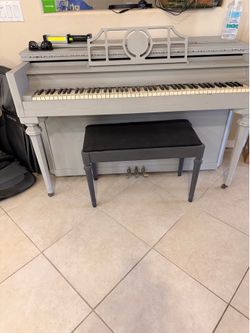 Grey piano