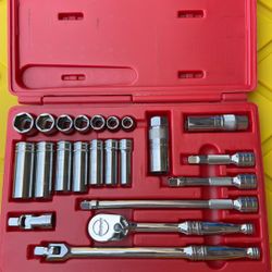 Snap On 22piece 3/8in Metric Socket Set