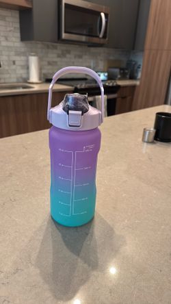 Brand New Water Bottle (Never Used)