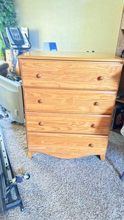 Dresser