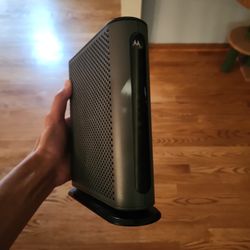 Motorola Model:MB8600 3.1 Cable Modem