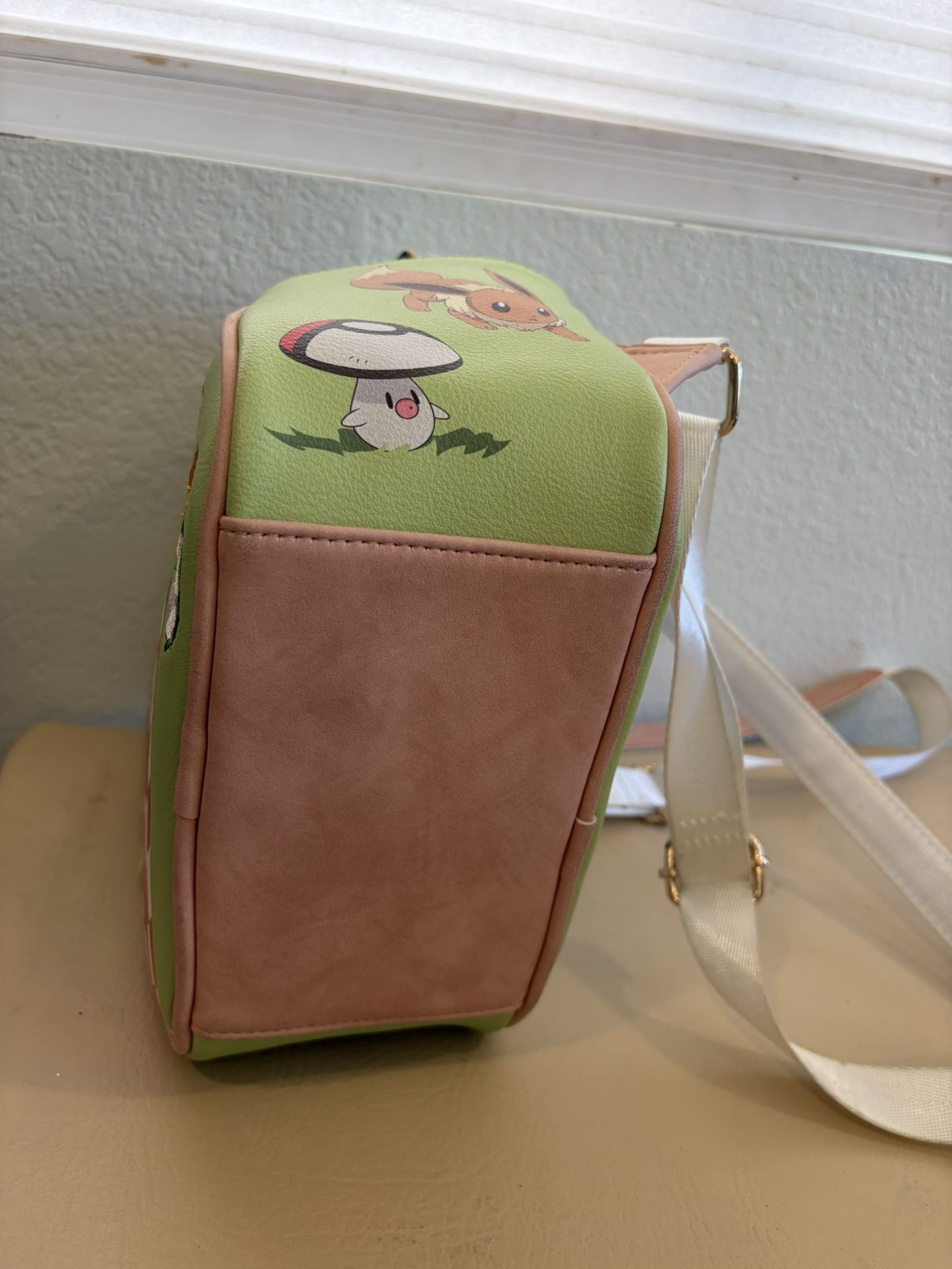 Bioworld Pokémon Bulbasaur & Pikachu‎ Picnic Mini Backpack Exclusive ?Bioworld Pokemon Picnic Pikachu & Bulbasaur Mini Backpack  main image 4