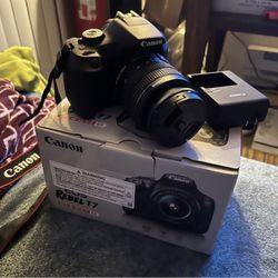 Canon T7