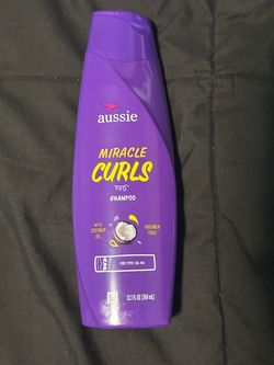 Aussie Miracles Curls with coconut oil Shampoo 12.1 oz