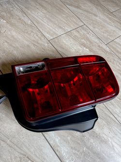 OEM 2005 Ford Mustang Taillights (Pair) – Off SDS Model
