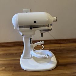 Kitchen Aid Mixer 