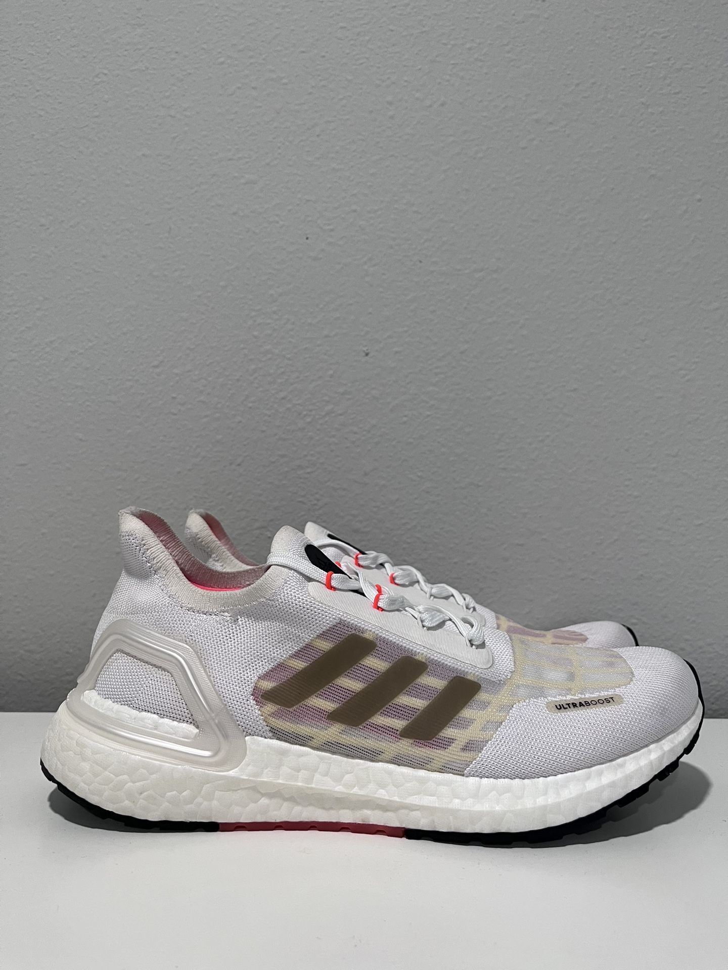 Adidas Ultraboost (Size 10)