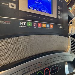 Free Pro form Treadmill -lights up but something is wrong?