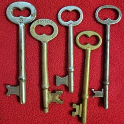 Antique Skeleton Keys 