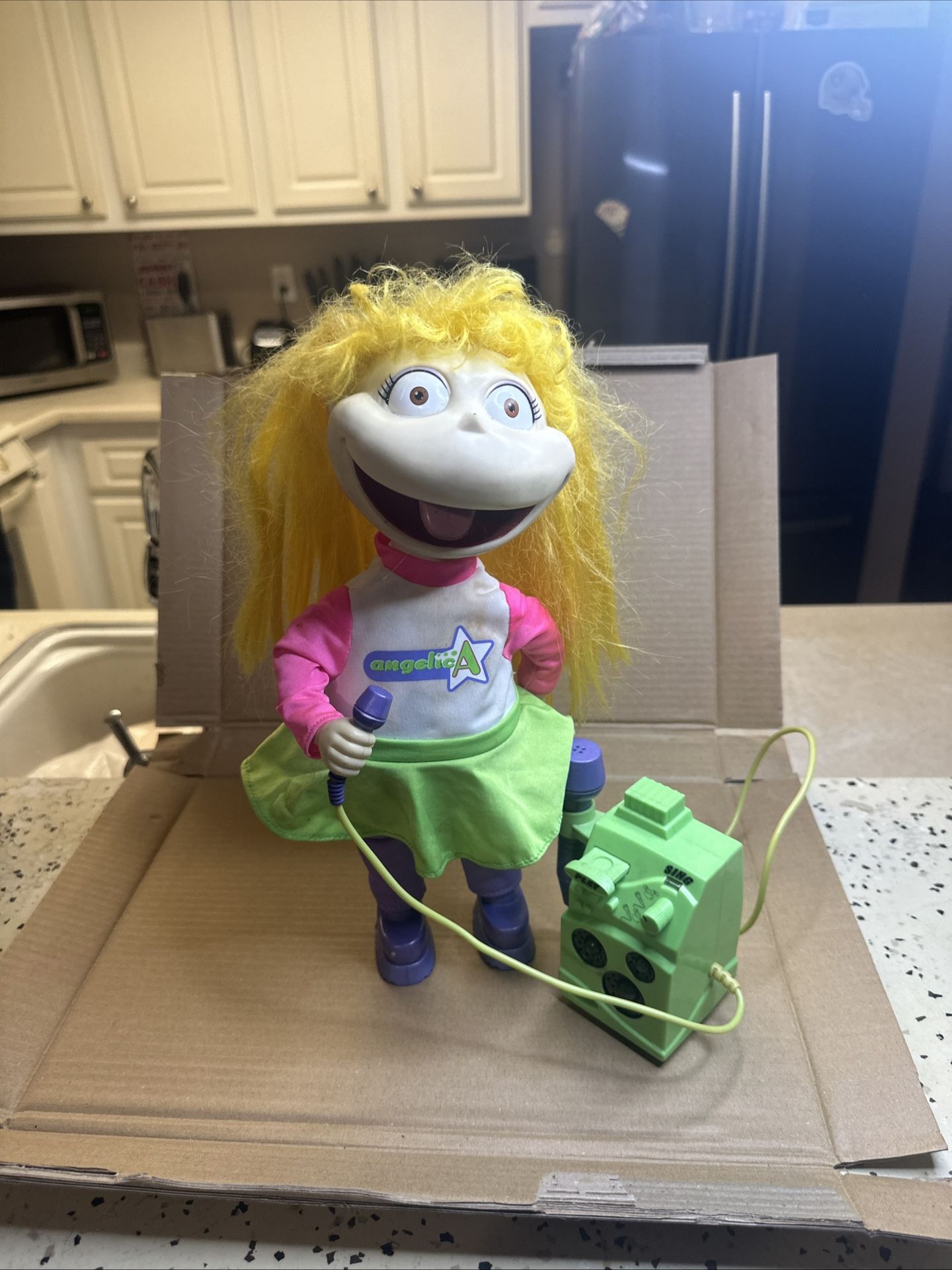 Vintage 1999 Rugrats Angelica Sing N Swing Karaoke Doll Microphone Viacom