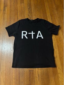 RTA shirt size m
